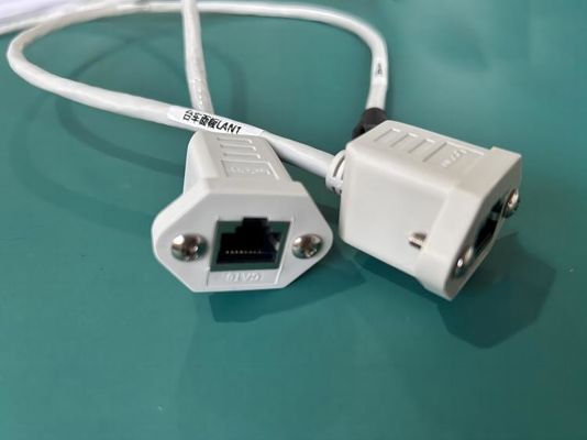 Kabel sieciowy Ca C6 Rj45 600mm Przemysłowy przewody prądowe dla paneli wózków / komputerów przemysłowych