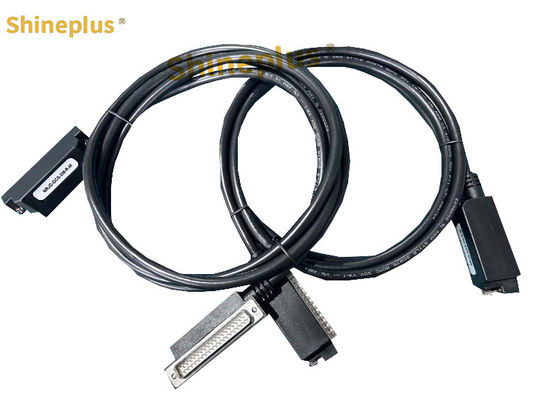 DB37 Po prawej stronie 2m Custom Industrial Wire Harness High Frequency Transmission Data Acquisition